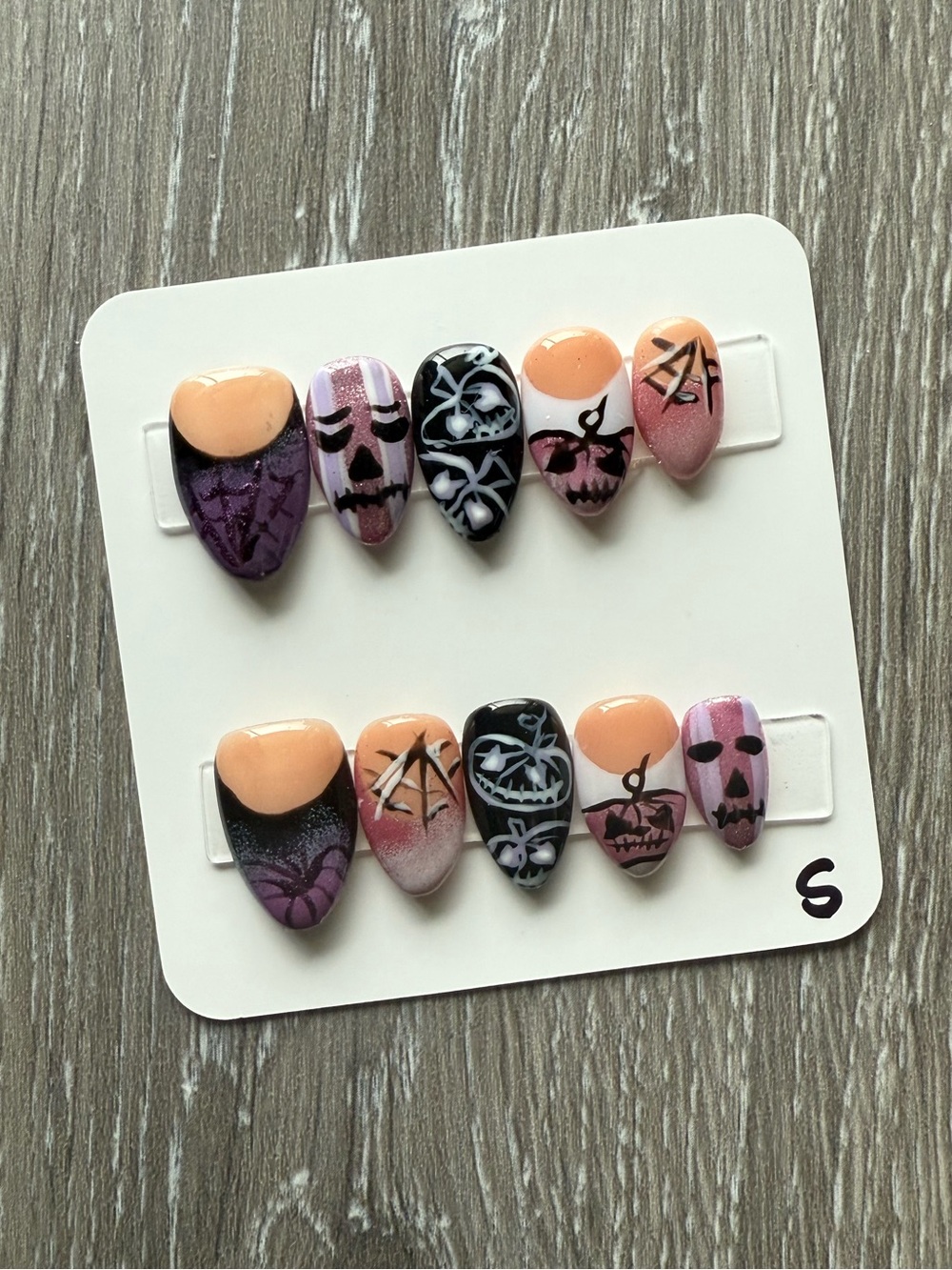 Halloween Pumpkin & Skull Press-On Nails in Peach, Purple, Black